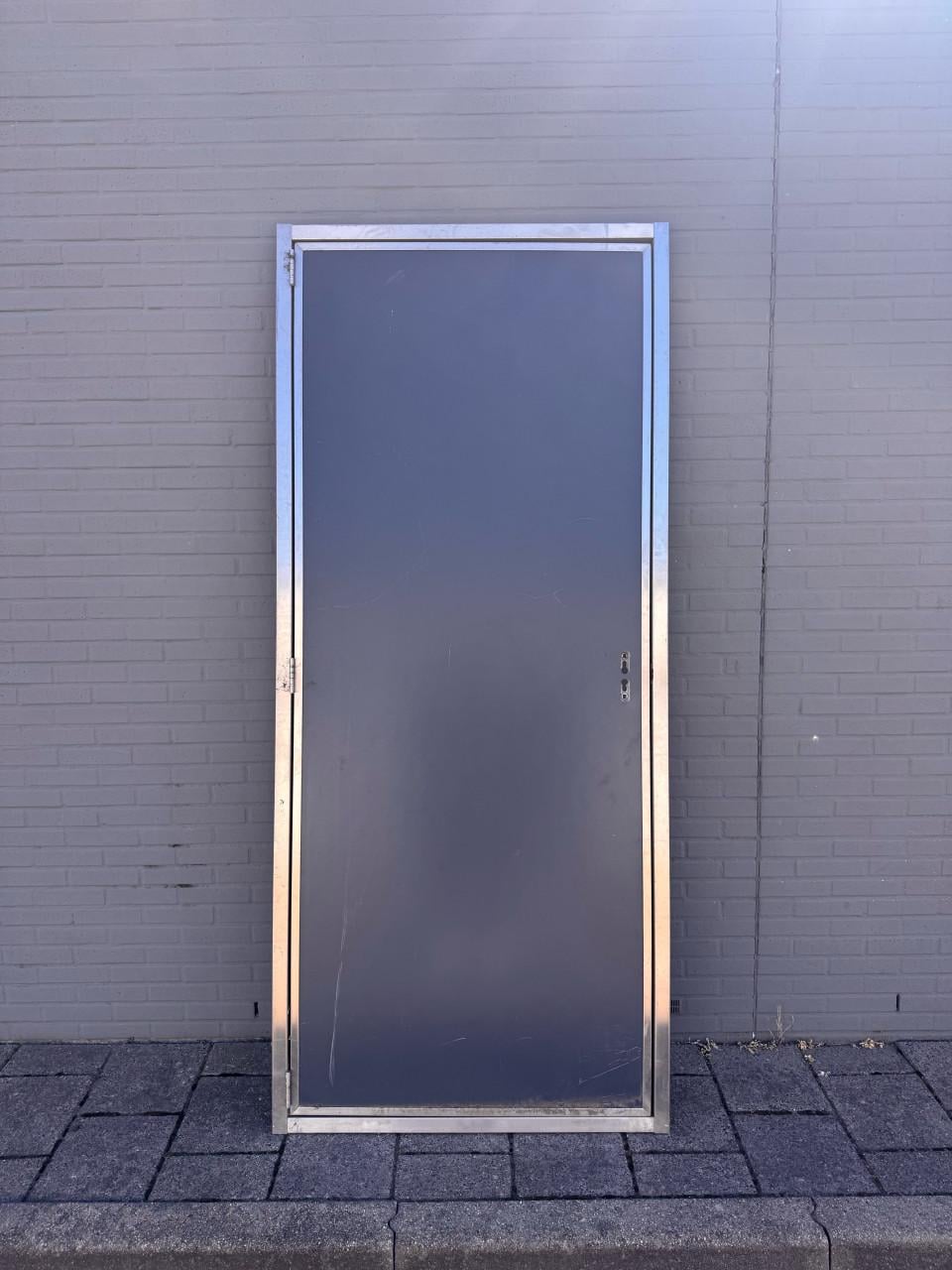 Aluminium buitendeur agridoor voor loods bijv