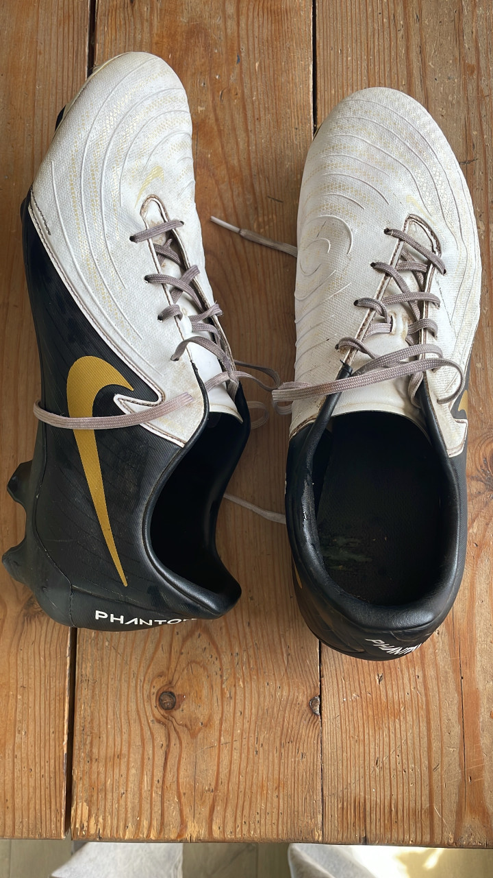 Diverse maten voetbalschoenen