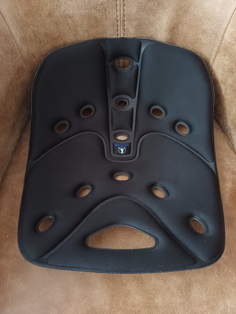 NIEUW: BACKJOY RELIEF corrigeert zithouding/voorkomt rugpijn