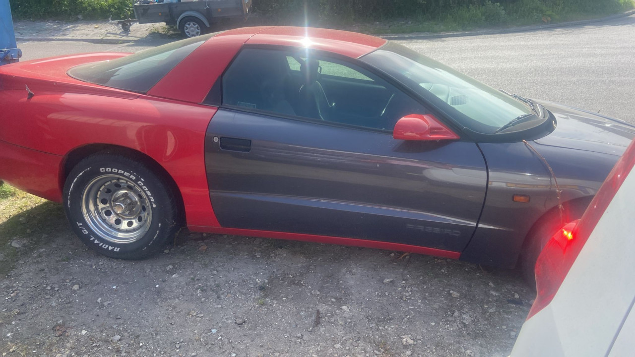 Pontiac Firebird coupe 3.1 V6 1990