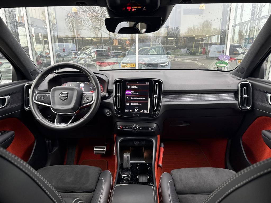 Volvo XC40 1.5 t3 r-design | nl-auto | btw | pano | parel lak | stoelverw.