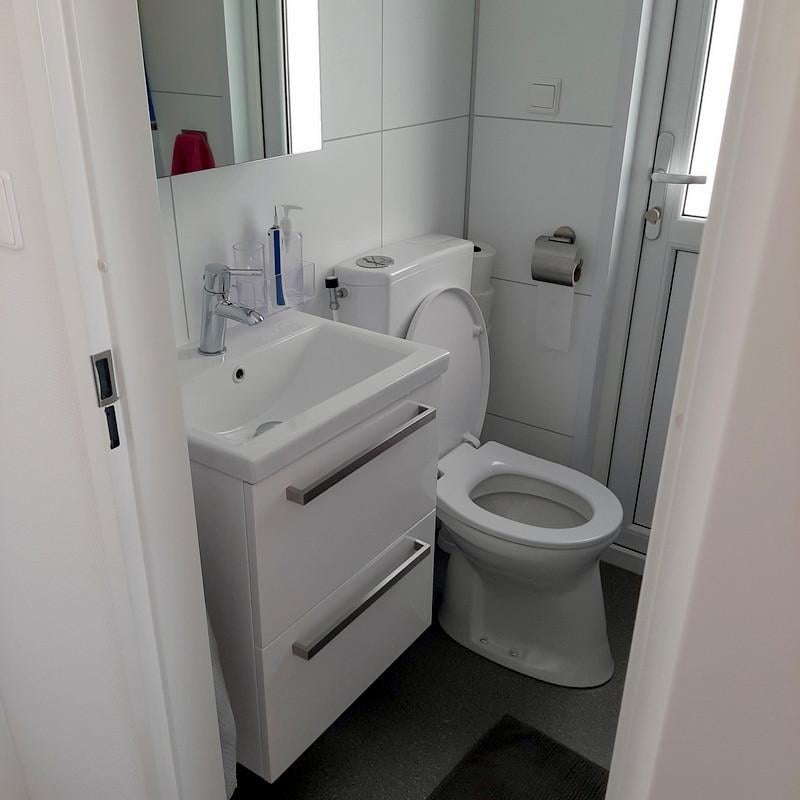 Slaapstrandhuisje te Huur!