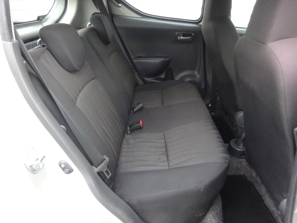 Nissan Pixo 1.0 look 1e eigenaar / airco / elektr. ramen / nap