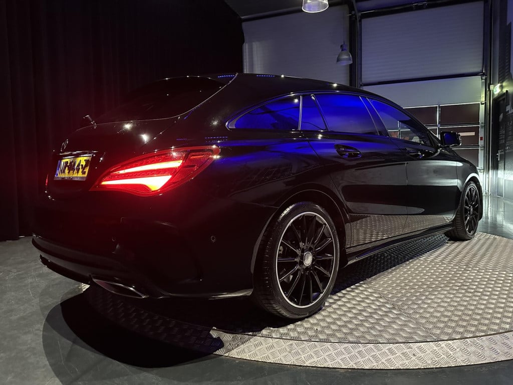 Mercedes-Benz Cla shooting brake 180 ambition *amg-line*led*