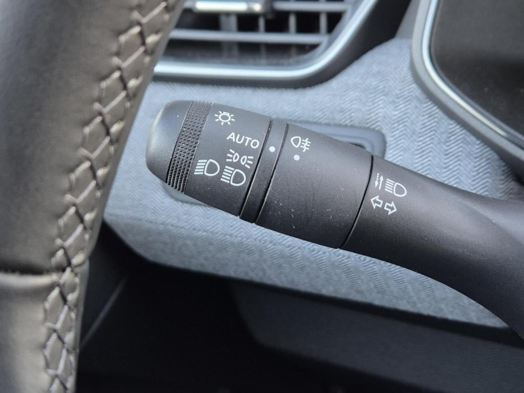 Renault Clio 1.0 tce 90 gpf techno