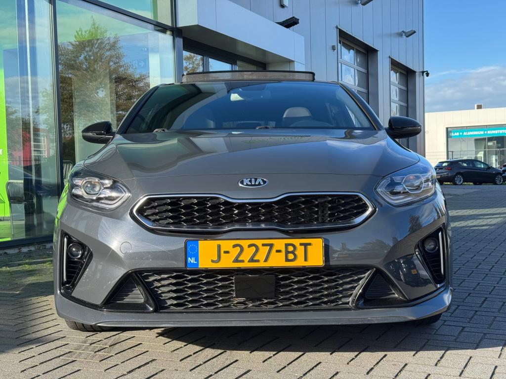 Kia Proceed 1.4 t-gdi gt-plusline * panoramadak * camera * stoel + stuurver