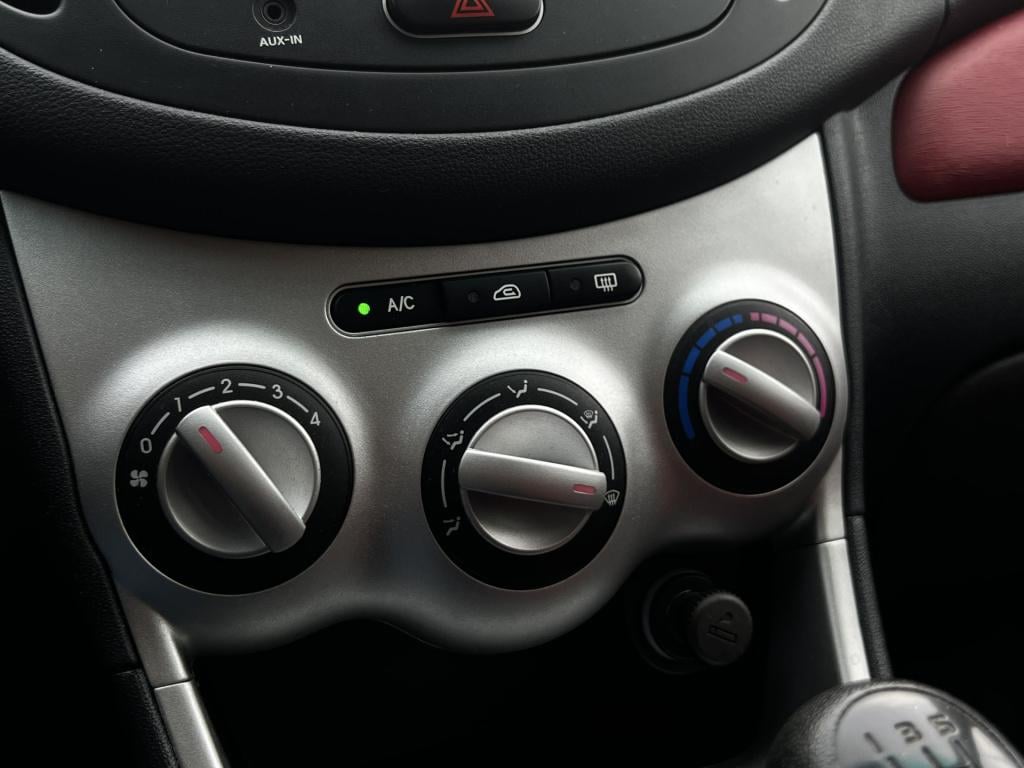 Hyundai I 10 1.25i i-catcher | meeneemprijs met nieuwe apk | radio | airco 