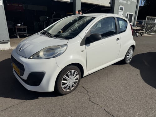 Peugeot 107 1.0 Access Accent 3 deur AIRCO NAP ! ! !