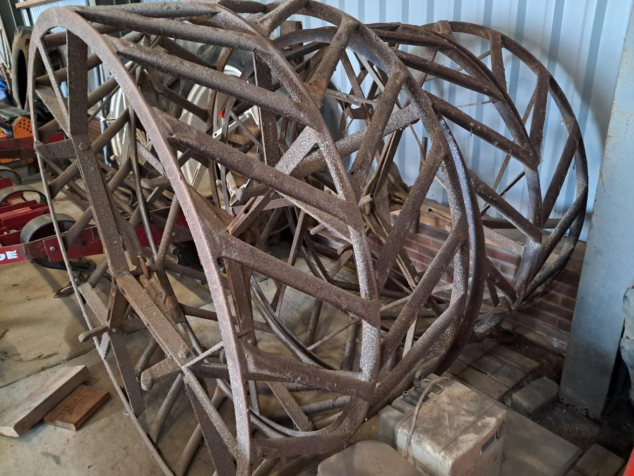 Diverse landbouw machines en toebehoren !