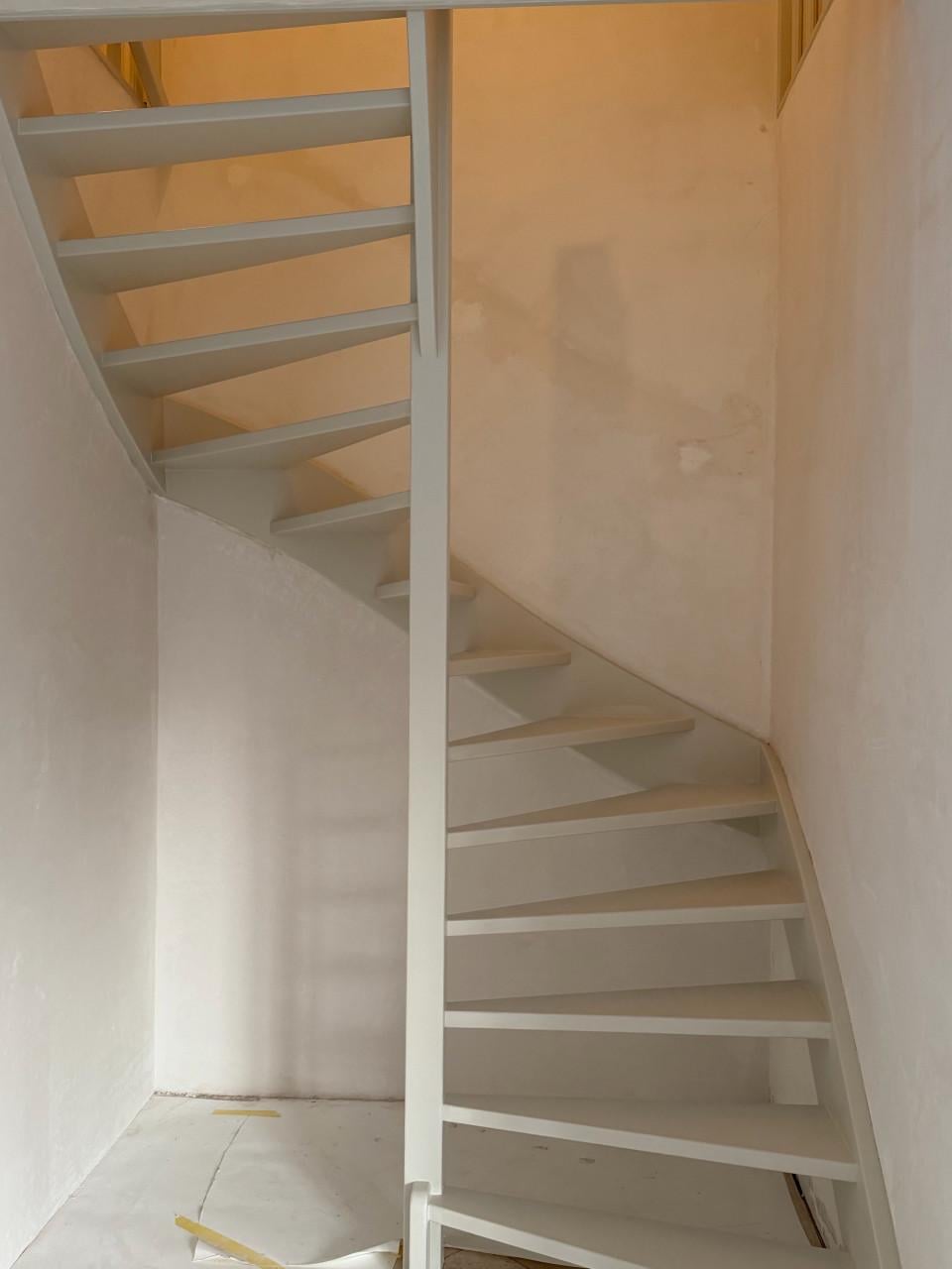 ✨🎨 Schilder & Sauswerk in Zeeland – kozijnen, deuren & muren! 🏠🌊