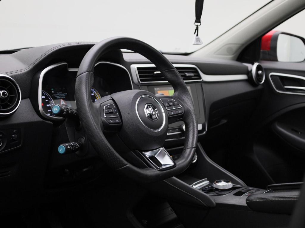 MG Zs Ev luxury 45 kwh aut. | panoramadak | leder | dab | apple carplay | s