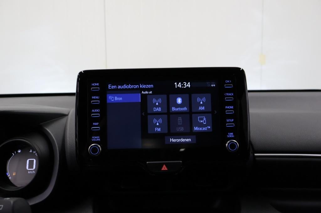 Toyota Yaris 1.5 hybrid dynamic