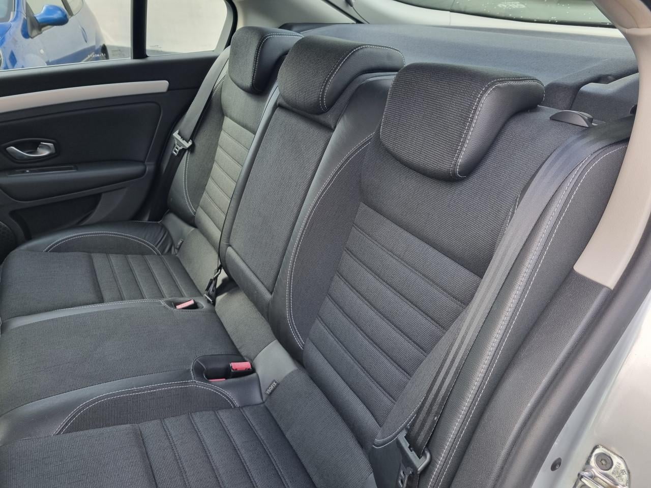 Renault Laguna 2.0 16V T Dynamique | Automaat | Luxe uitvoering!