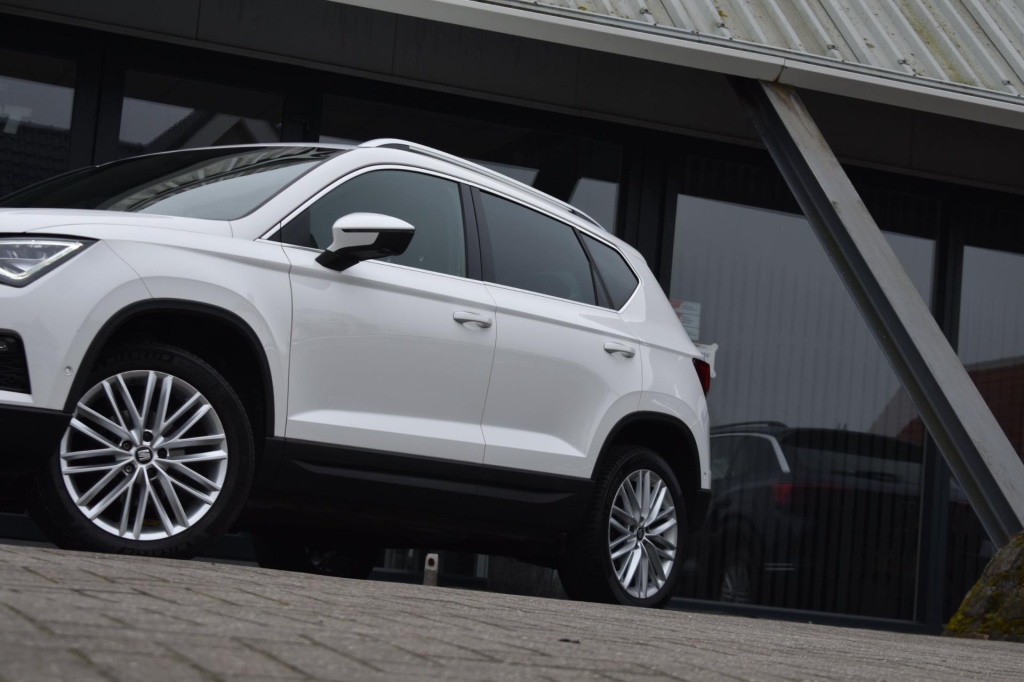 Seat Ateca 1.5 tsi xcellence | camera | led | stoelverwarming | apple carpl