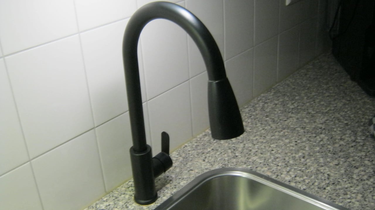 Keuken mengkraan met sla sproeier voor 20 euro