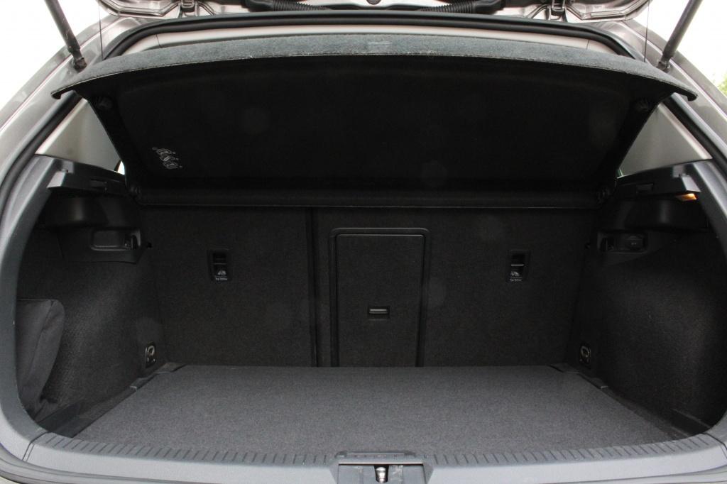 Volkswagen Golf 1.0 tsi comfortline