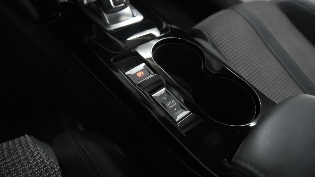 Peugeot 208 puretech 100 eat8 gt-line | trekhaak | adaptieve cruise control
