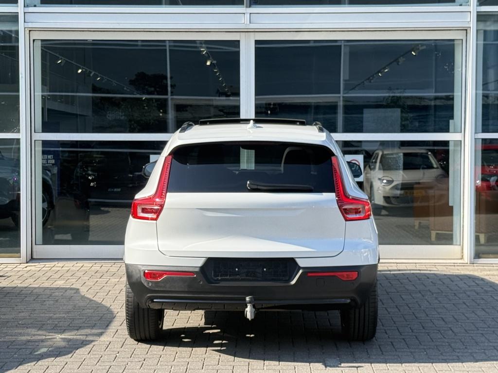 Volvo XC40 t5 262pk recharge ultimate dark| panodak| trekhaak| adap.cruise|