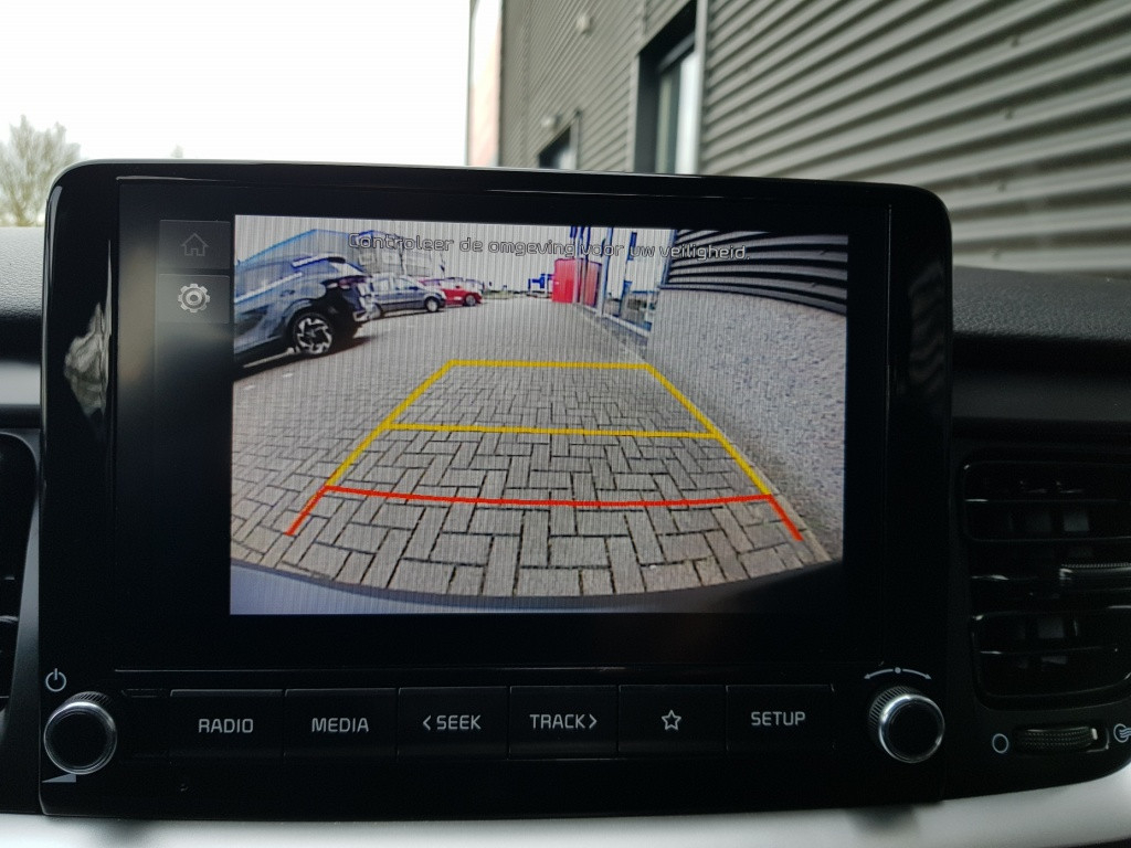 Kia Stonic mhev dynamicline 100pk