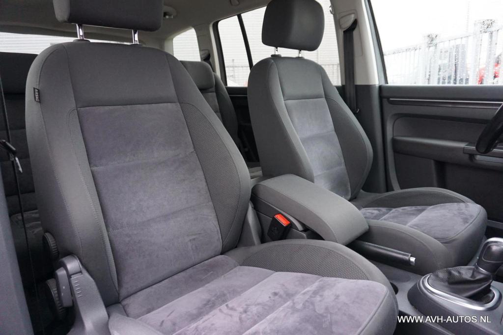 Volkswagen Touran 1.4 tsi highline automaat