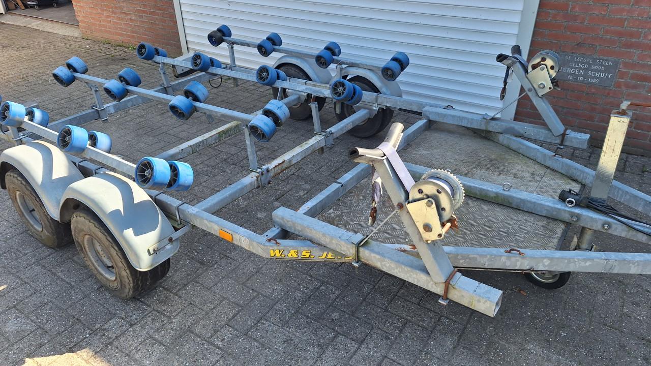 Trailer voor 2 waterscooters