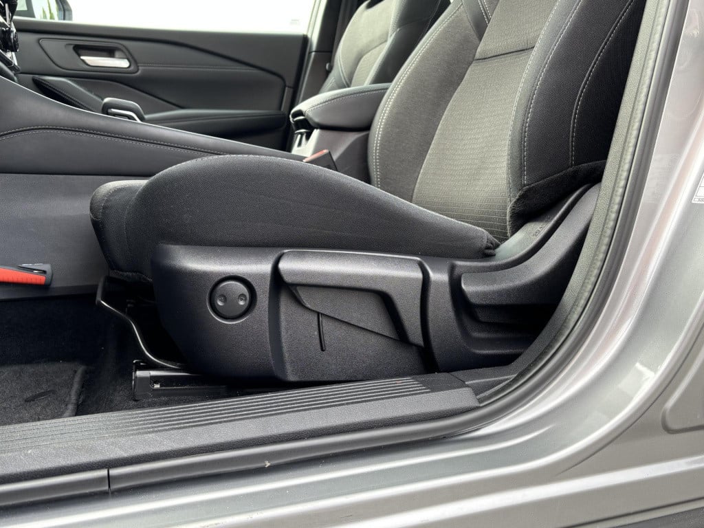 Nissan Qashqai 1.3 mhev xtronic premiere edition | panoramadak | head-up di
