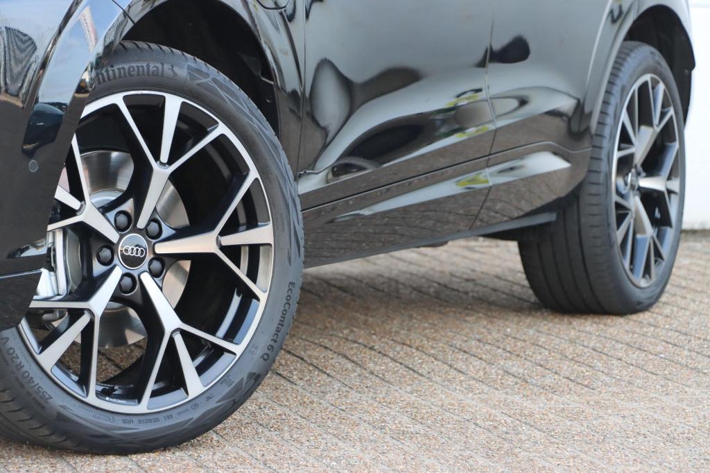 Audi Q3 sportback 1.5 200kw e-hybrid s edition 272pk s tronic | soh 100% |