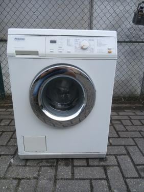 Miele wasautomaat € 50,-