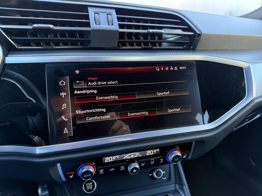 Audi Q3 45 tfsi ehybrid 245pk s edition | leder | black pakket