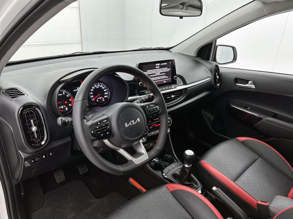 Kia Picanto 1.0 dpi gt-line navi | camera | cruise control