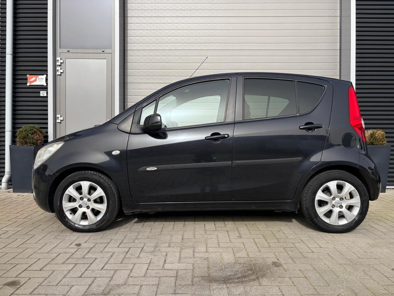 Opel Agila 110.000 NAP / Airco / Nieuwe APK