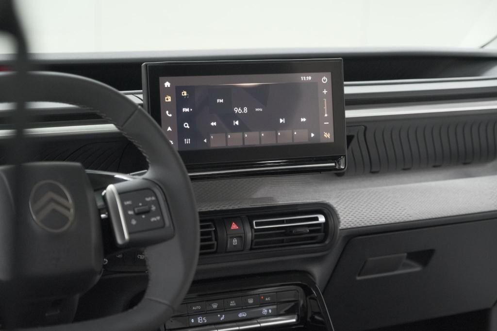Citroen C3 Aircross 1.2 hybrid 145pk max | camera | dodehoekdetectie | appl