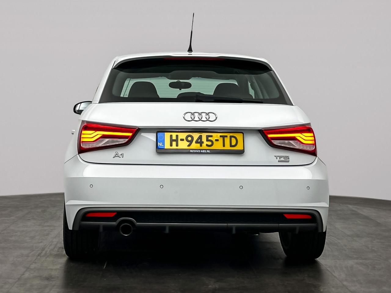 Audi A1 Sportback 1.0 TFSI | S-Line | Navi | Cruise Control