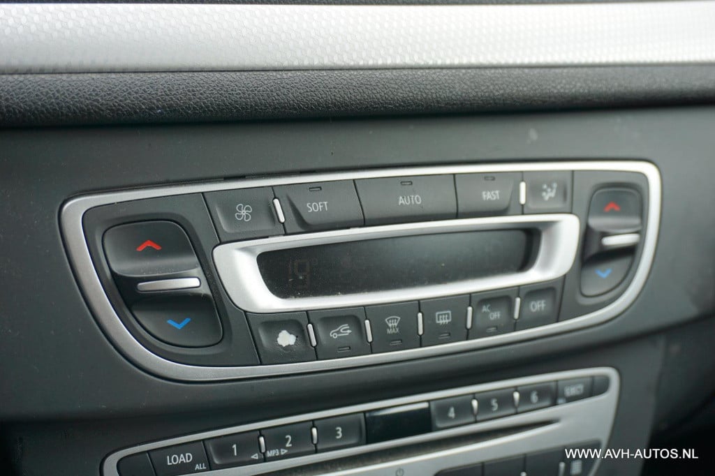 Renault Megane 2.0 dynamique automaat