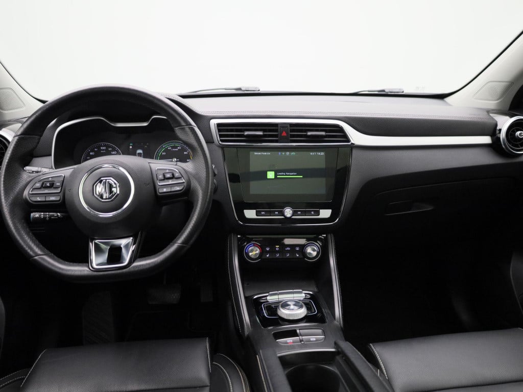 MG Zs Ev mg luxury 45 kwh