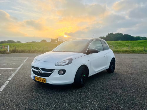 Opel adam 1.4 bi-fuel