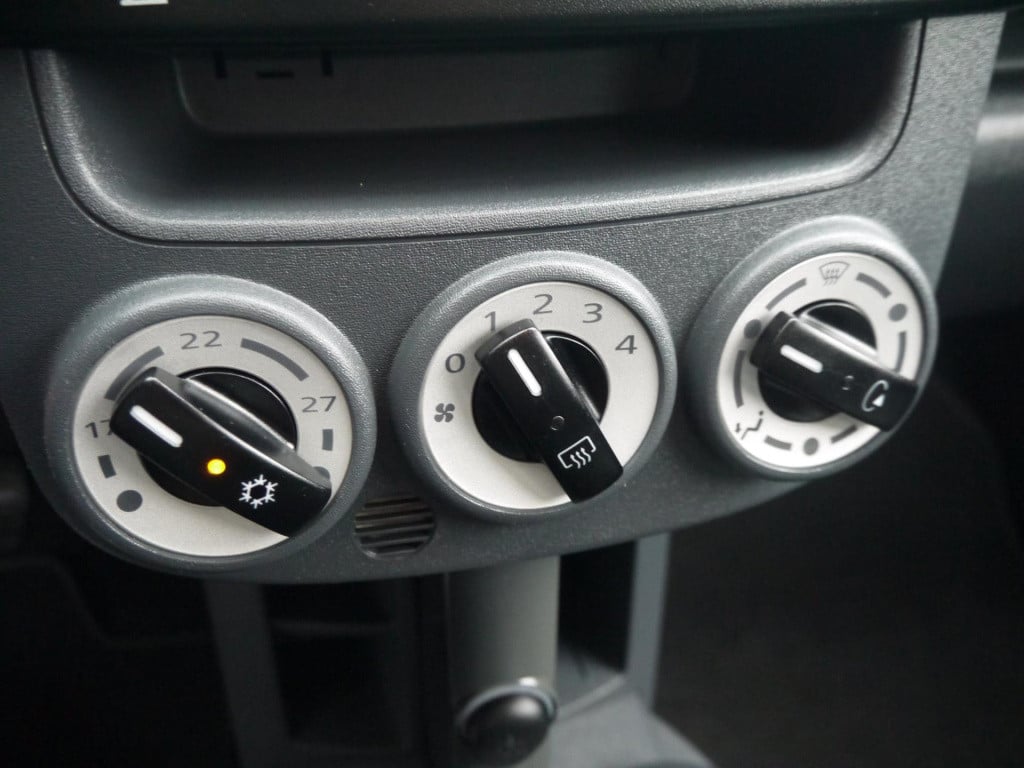 Mitsubishi Colt 1.3 intro edition|trekhaak|rijklaar
