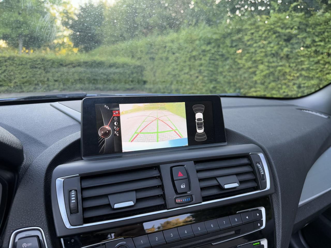 BMW 2-serie Cabrio - M235i xDrive |Full Option | Harman Kardon | Memory