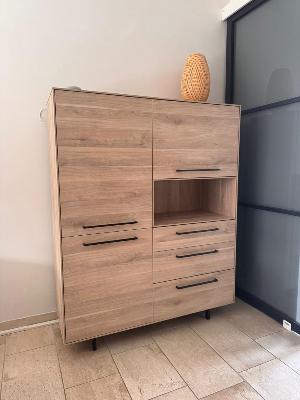 Kast