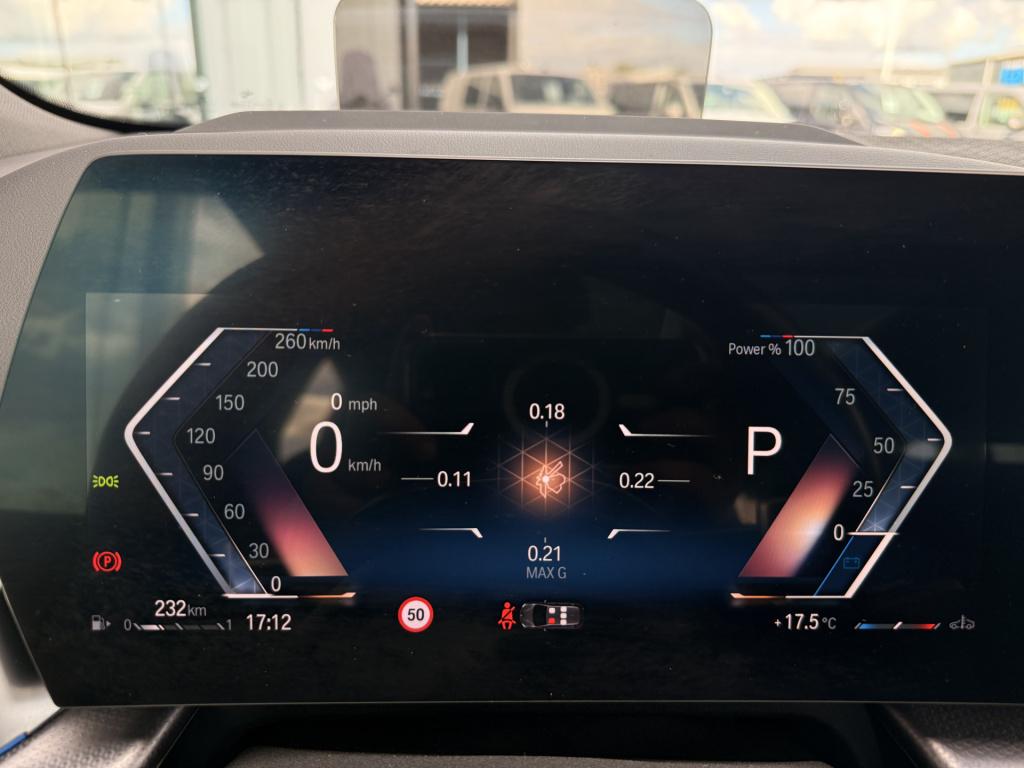 BMW 2-serie active tourer 220i m-sport | pano | cruise | lane assist | hud 