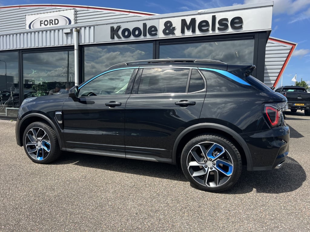 Lynk & Co 01 1.5 261pk plug in hybrid , panodak , carplay