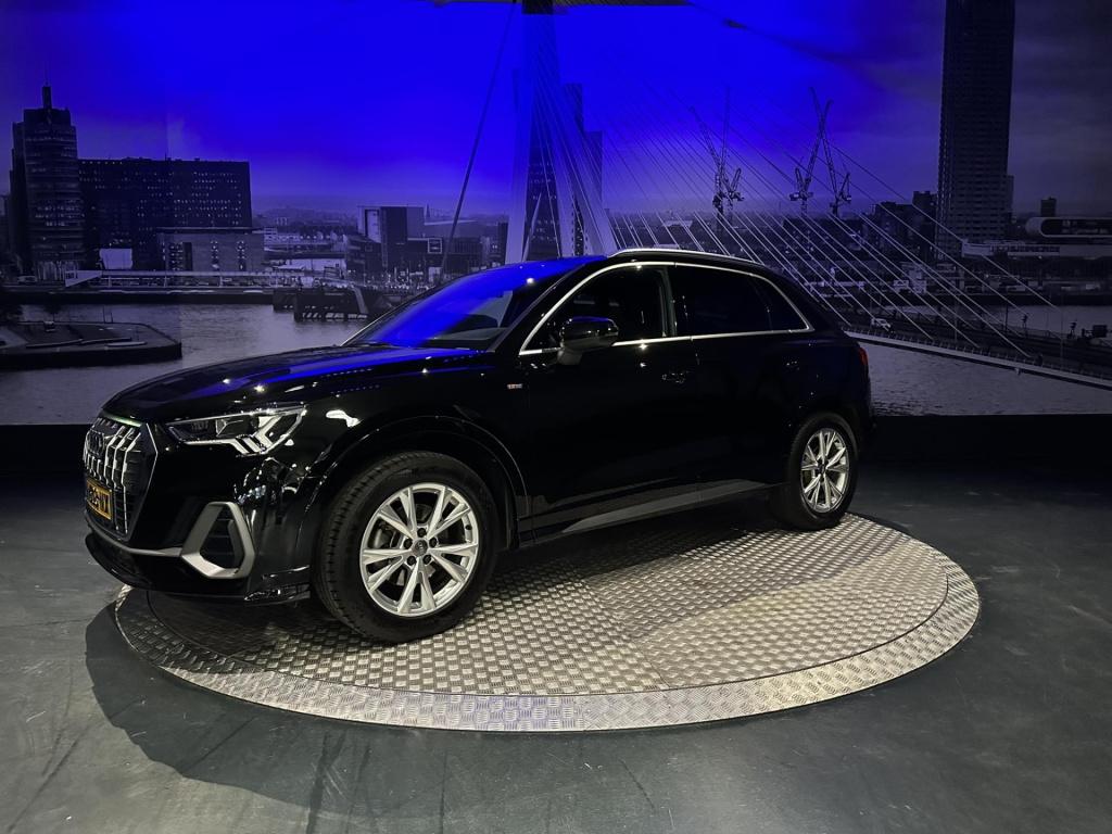 Audi Q3 35 tfsi s line pro line s *navi*appconnect*camera*