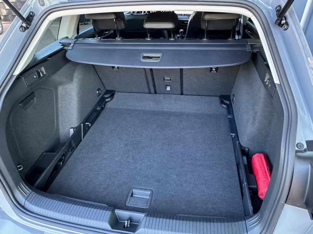 Volkswagen Golf 1.5 tsi 150pk goal | trekhaak | camera | dode hoek | rijkla