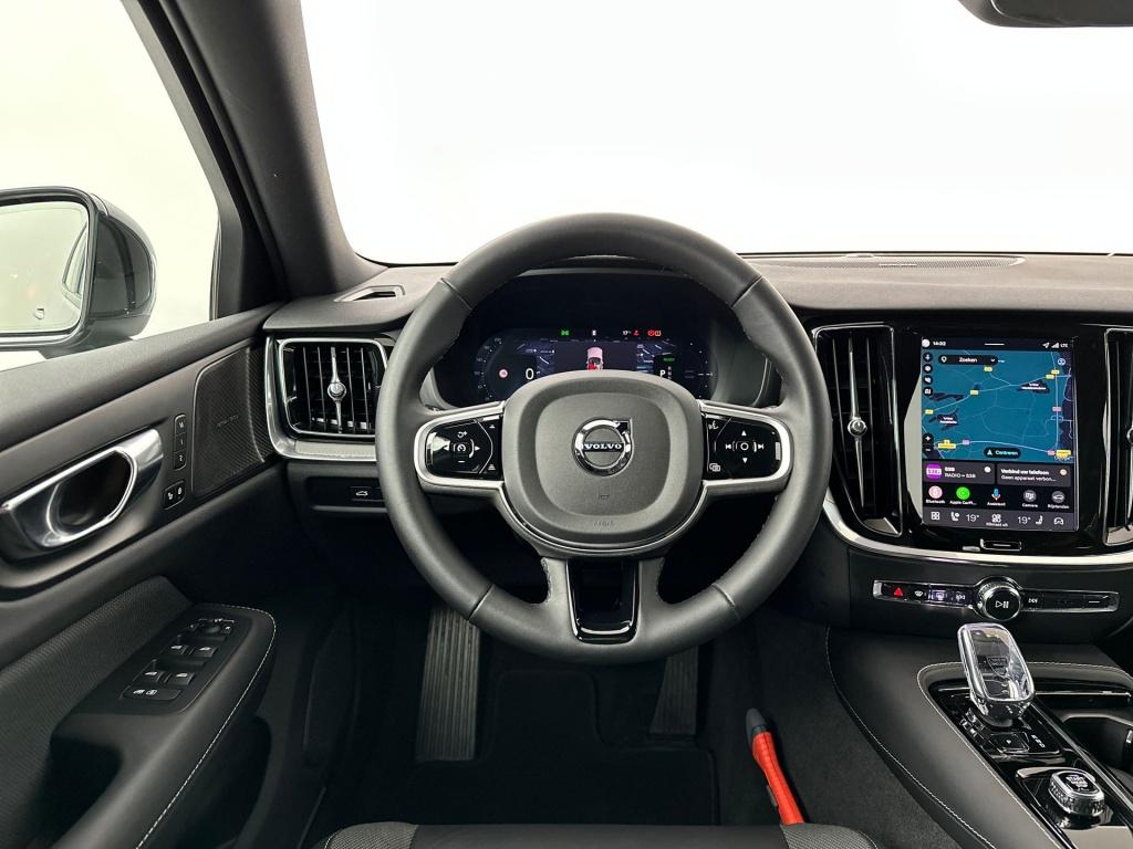 Volvo V60 t6 398pk recharge plus dark| adap.cruise| 360camera| trekhaak