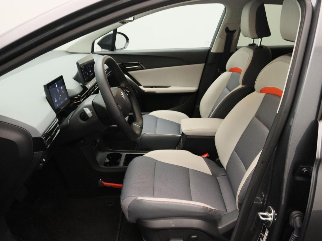 MG Mg4 long range luxury 64 kwh | carplay | stoelverwarming | stuurverwarmi