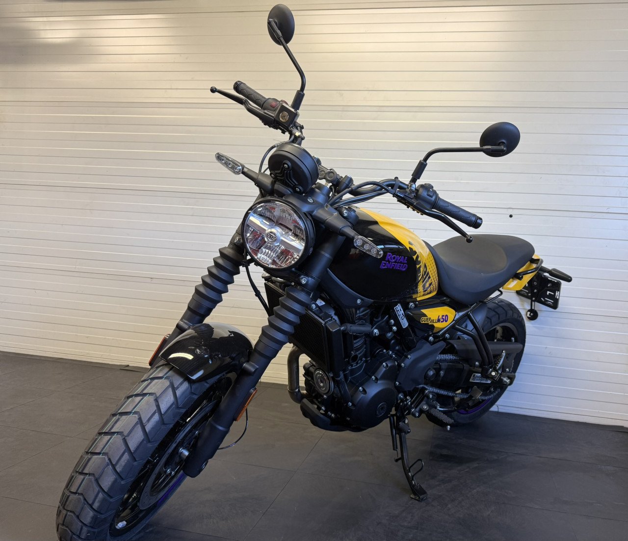 Nieuw de Royal Enfield Guerrilla 450! Nu op voorraad!