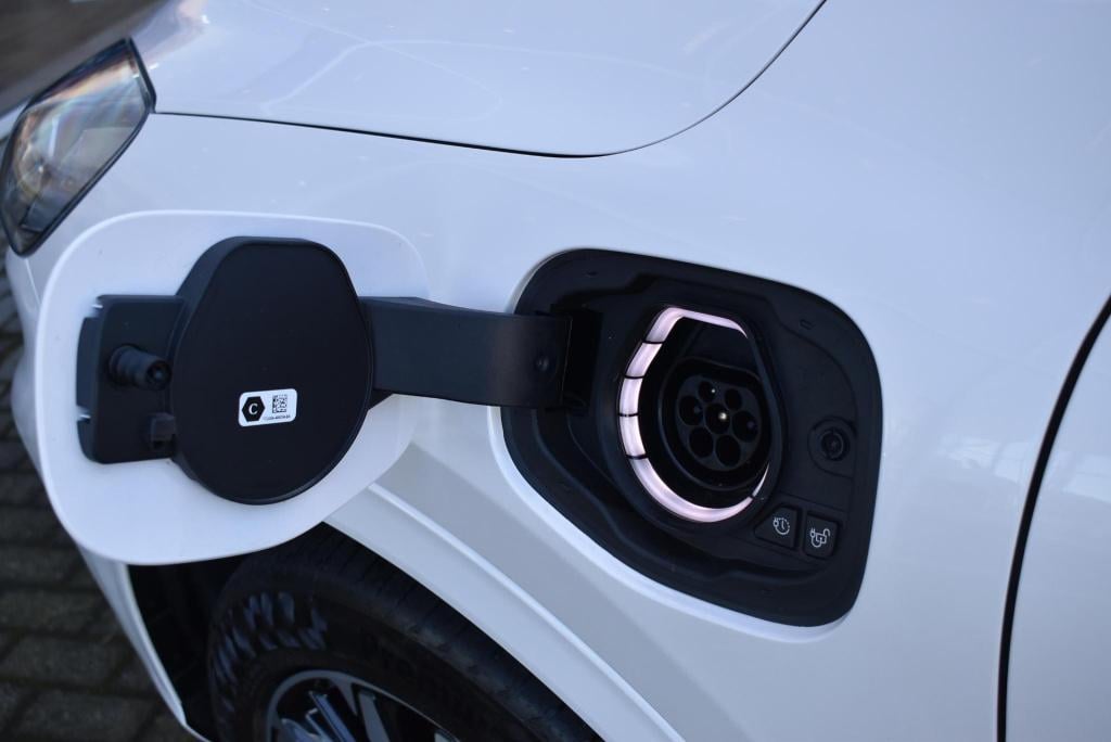 Ford Kuga 2.5 phev st-line x | panoramadak  | climate control | cruise cont