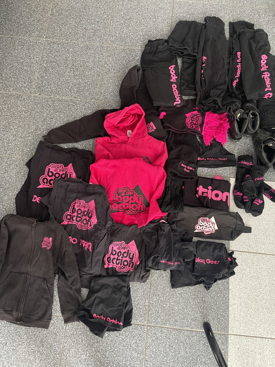 Bodyaction kleding (hele doos vol)