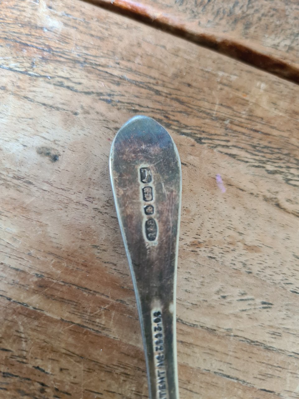 Zilveren jam / honing lepel met 4 stempels