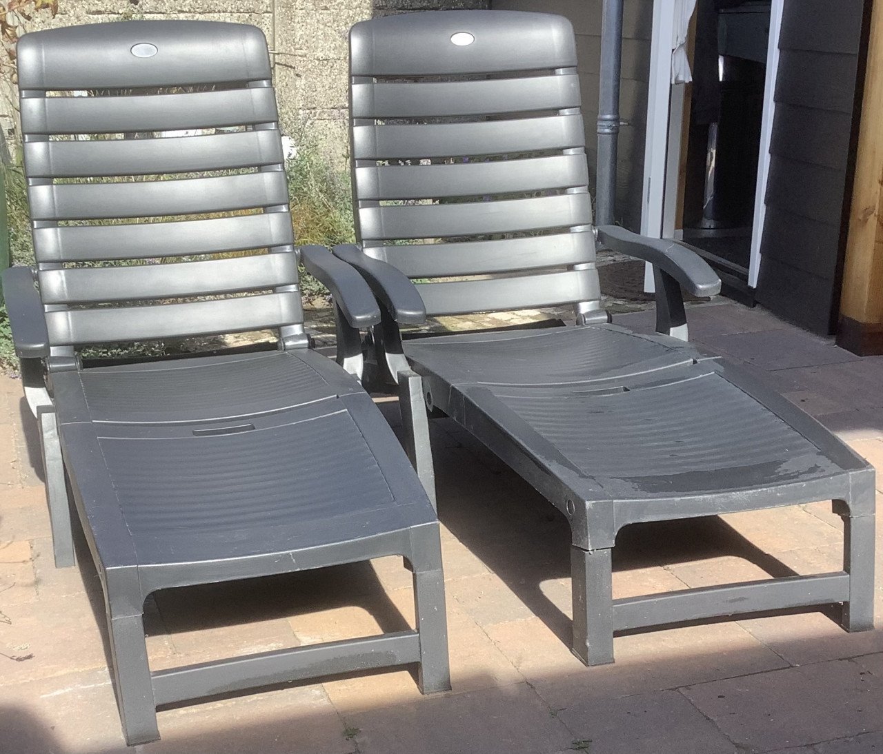 2 Hartman ligstoelen incl. kussens